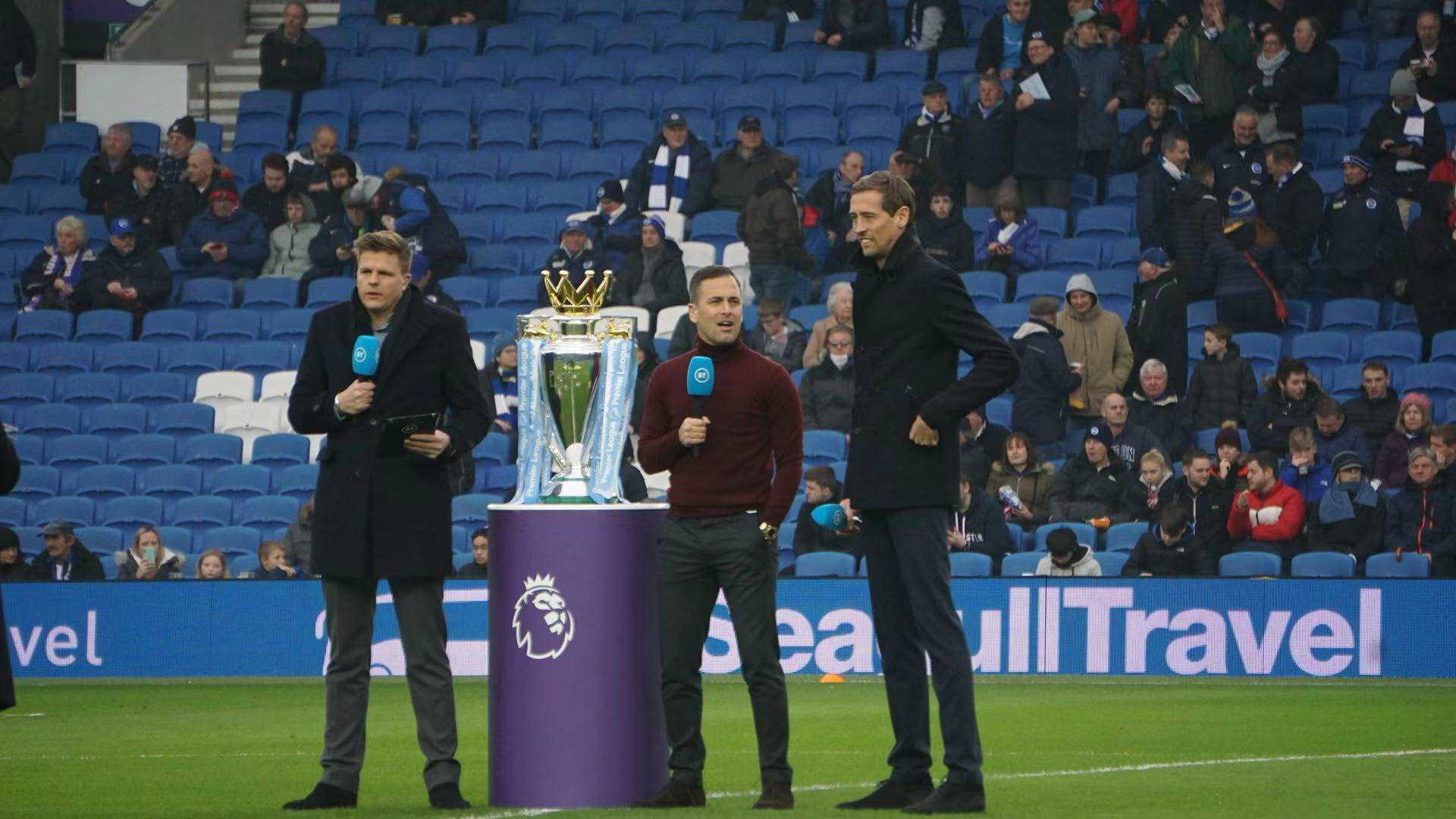 和表现不仅 和表现不仅