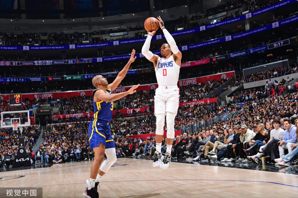 遵循规则的 遵循规则的