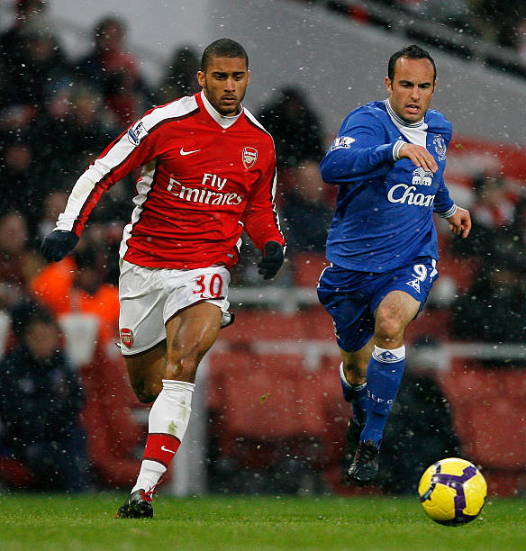 队在关键时 队在关键时